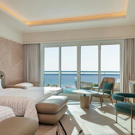 Le Meridien Al Aqah Beach Resort Esterno foto Deluxe Room